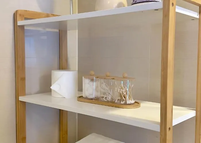 Modern Cozy Japandi 1br Uptown Bgc