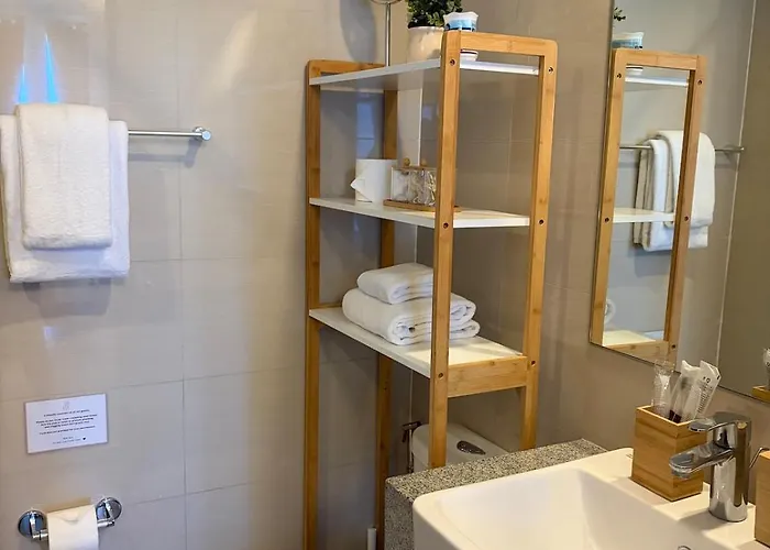 Modern Cozy Japandi 1br Uptown Bgc Apartment Manila